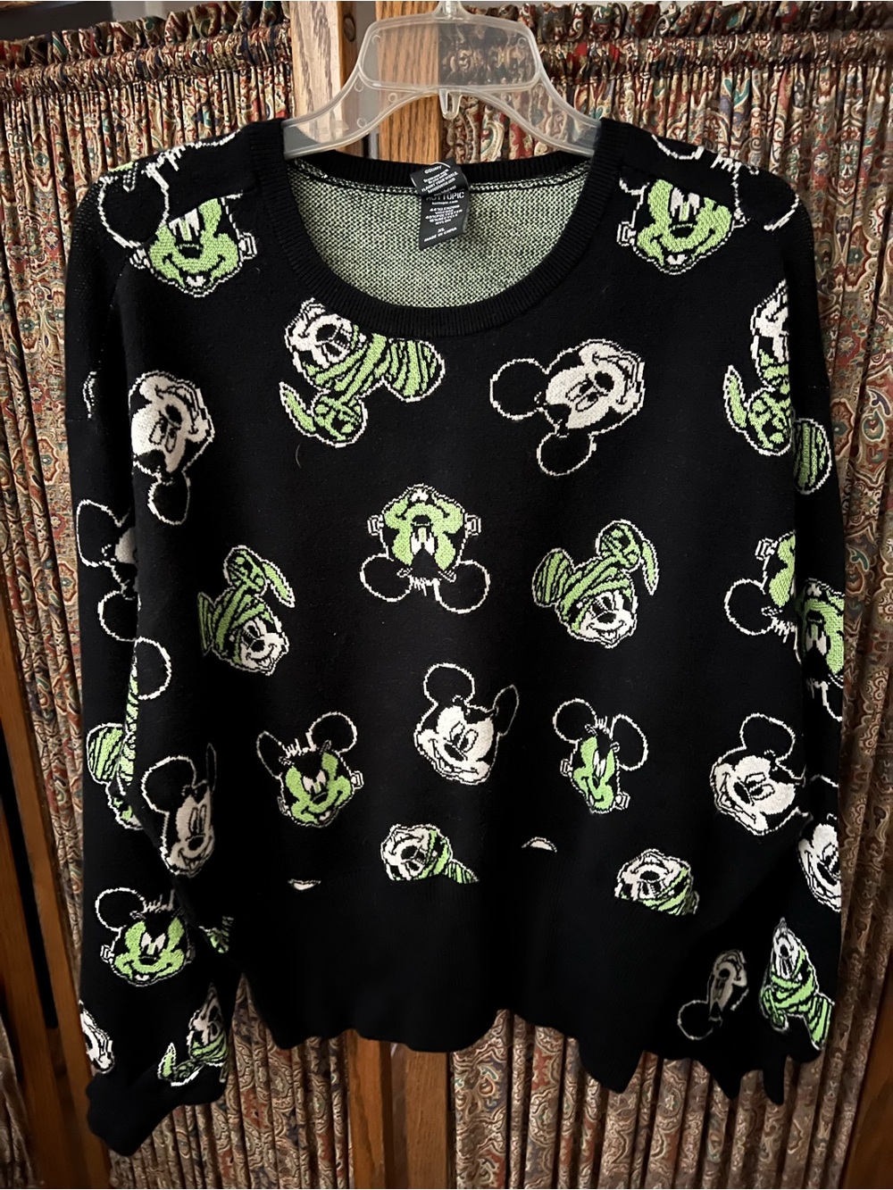 Her Universe Black Crewneck Sweater with Green & White Mickey Faces
